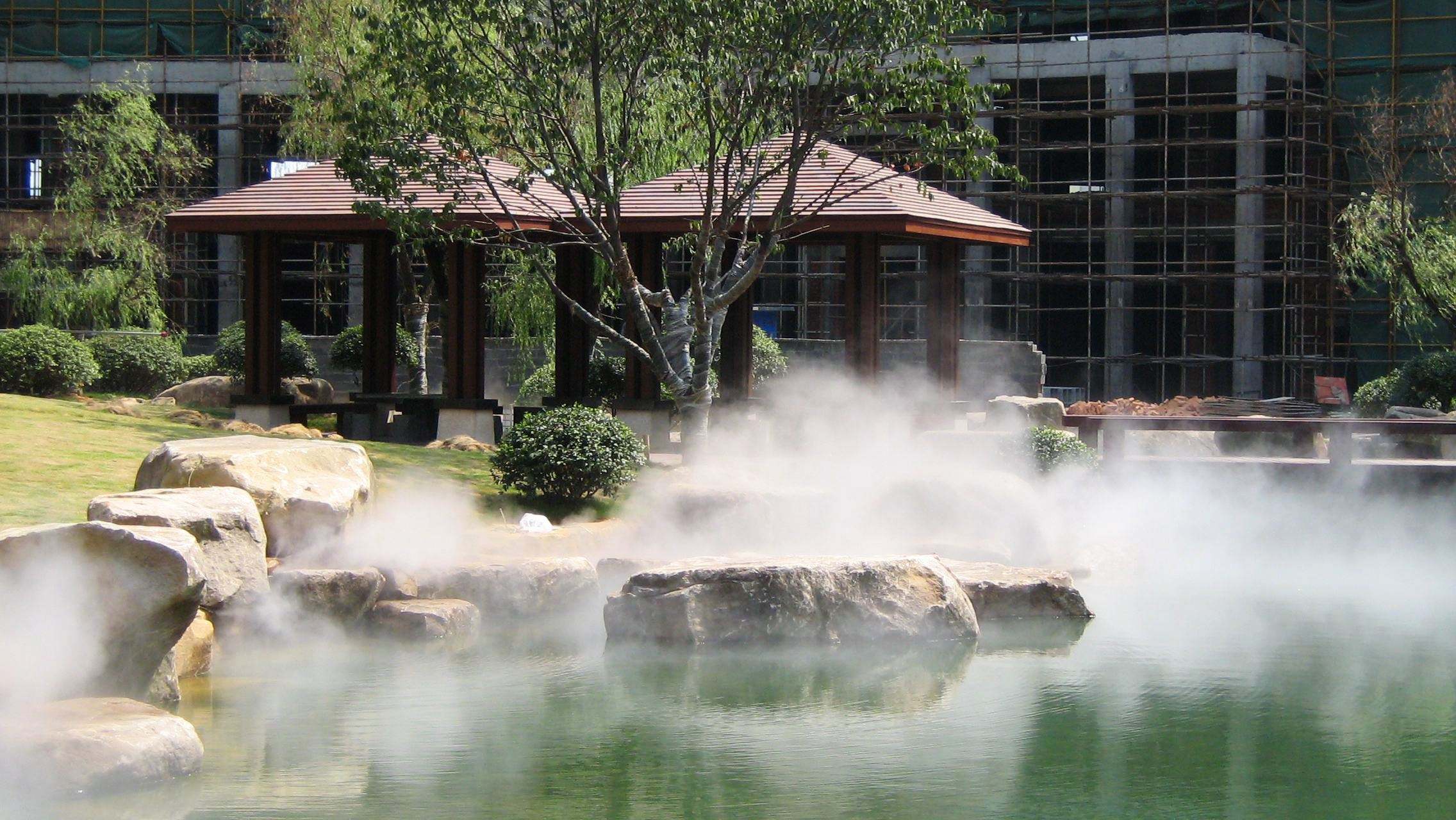 霧森景觀造霧，園林霧森造景，公園霧森造景，霧森造景，霧森系統(tǒng)